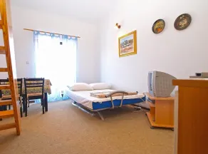 Apartment 727/1698 (Istria - Stinjan), 500m from the beach - Image 4