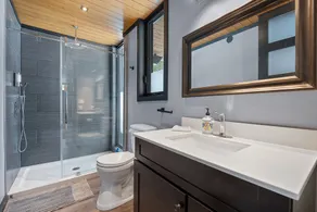 Modern 4 bd, 3 bath Cottage on Boshkung Lake, Haliburton - Image 4