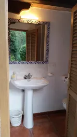 Cozy and tranquil estate with Wifi - Image 3