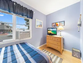 Wifi Ourdoor Shower Porch Ocean Side 1St Floor Duplex, A Short Walk From The Best Lbi Attractions, A Small Park, And The Beach - Image 5