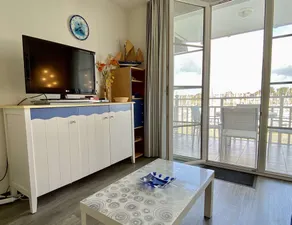 Appartement T2 Avec vue sur le Port du Crouesty à Louer Pour les Vacances - Image 5