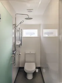 First Floor - Studio-Standard-Ensuite - Image 3