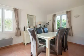 Villa de luxe en Ardèche | Villa Lavande | 2 chambres | Piscine privée | Parfait pour les familles - Image 4