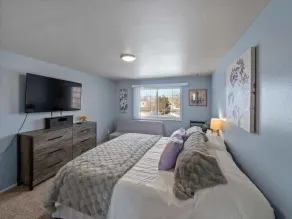 Large10 bed Home! Boulder/Denver - Image 5