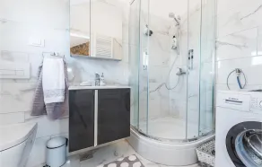Nice Home In Drnis With Sauna - Image 5