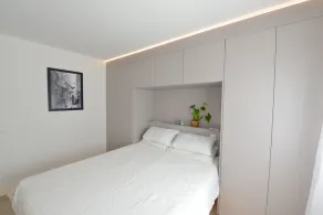 Villa med pool beliggende ved siden af Lac d'Annecy med udsigt over søen og bjergene - Image 4