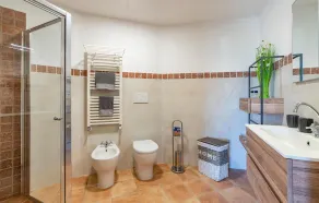 Husdjursvänligt hem i Uscio med panoramautsikt - Image 2