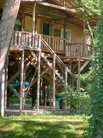Papa Bears Cozy Cabin at Up The Creek - Image 5