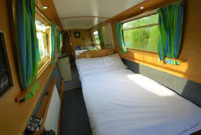 Narrowboat - Sleeps 10 - Raki Raki - 69ft - Image 4