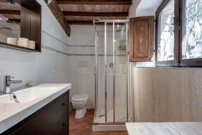 Luxury Privacy in the Heart of Tuscany - Image 5