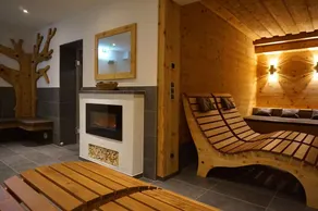 Ferielejlighed med balkon og indendørs pool - Image 3