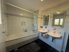VK - HL - Zürich Airport - Luxury - Homestay - Härdlenstrasse - Kloten - Image 2