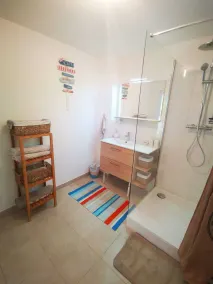 Schöne unabhängige Wohnung beim Eigentümer - Image 3