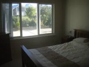 Modern Townhouse  with pool access & more - Image 3