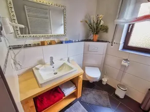 Apartamento 'Zur Schönen Aussicht' com vista para a montanha, terraço privado e acesso Wi-Fi - Image 2