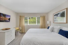Seabluffe Coastal Retreat, 3BD Facing Grandview Surf Beach, Ocean Views, Pools, Spa - Image 5