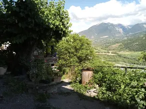 Accommodation in an old farmhouse with a splendid view - Image 5