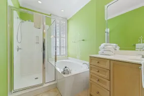 La Playa 502 - Image 3