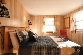 Secluded Waterfront Cottage on Peabody Pond – Perfect Maine Escape - Image 3