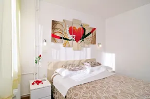 Modern 2 room flat close to center and beach - Image 4