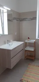 Tegn hus i hjertet af Leon, tæt på havet. - Image 2