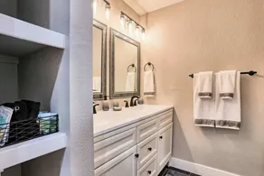 Hot Tub and Pool Table in Large Arvada Home - Image 5