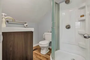 3 Bedroom 2 Bathroom + Fenced yard - Image 4
