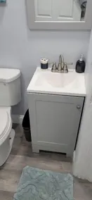 Lovely 1 Bedroom with a Pool - Image 3
