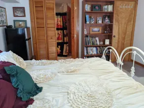 Beautiful Ocean Front Studio with direct beach and access to a deck.  - Image 4