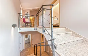 4 Bedroom Accommodation in Trosti - Image 2