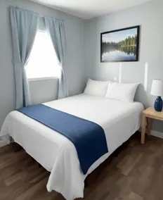 Lakeshore Resort - Image 4