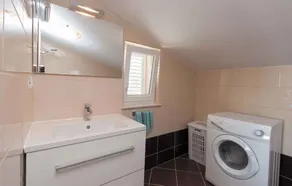 Holiday home with outdoor pool and sauna - Image 5