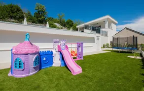 Stunning Home In Zagvozd - Image 3