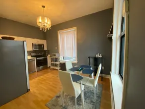Downtown Condo with iMac work station - Image 5