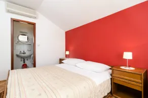 Guesthouse Moretic - Dobbeltværelse med udsigt til haven 1 - Image 5