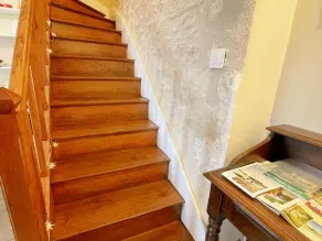 Charming Historic Cottage with Garden in Richelieu, Near Loire Valley Castles - Image 2