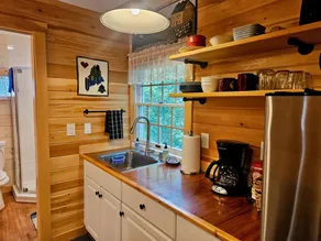 Cozy Cabin By The Pond, Sleeps 2 - Image 2