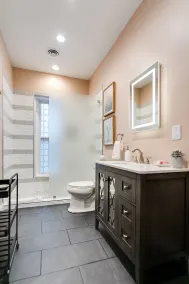 Stylish Gem in the Heart of Old Louisville - Image 4