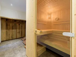 Apartment Alpendorf near Ski Slopes - Image 2