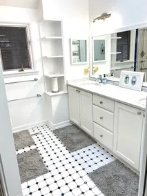 4BR-Gameroom-Firepit-Gym-Walkable-Sleeps 13 - Image 2