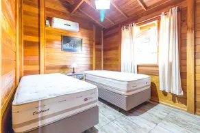 BEAUTIFUL HOUSE WITH GOOD TASTE, COMFORT AND SECURITY - up to 6 people - Image 2