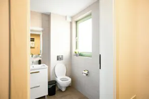 Apartment Sleeps 4 With Pets Welcome - Image 3
