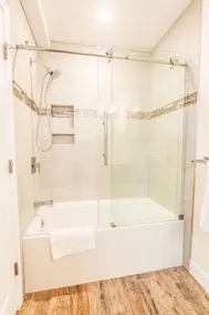 The Inn at Newton Highlands, boutique apartment-hotel - Image 5