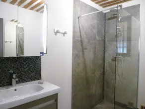 Gordes, 2 houses with swimming pool 10x5m, air conditioner, - Image 2