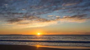 Mollymook Fantastic Beach House - 6 minutes walk to the Beach & Pet Friendly - Image 4