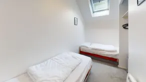 26 Strawberry Hill, Tolroy Manor - Image 5