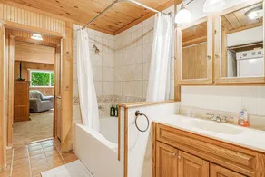 \"Falling Water\"  Perfect for families! - Image 3