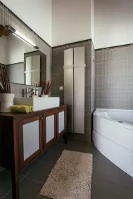 Luxurious villa with pool in Porto Heli - Image 2