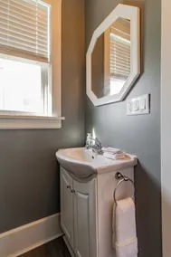 Lakewalk House, Heirloom Vacations - Image 4