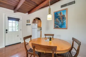 Serene and Charming, Private, Immaculate, Central,  2/1.5 Back yard and Pool - Image 2